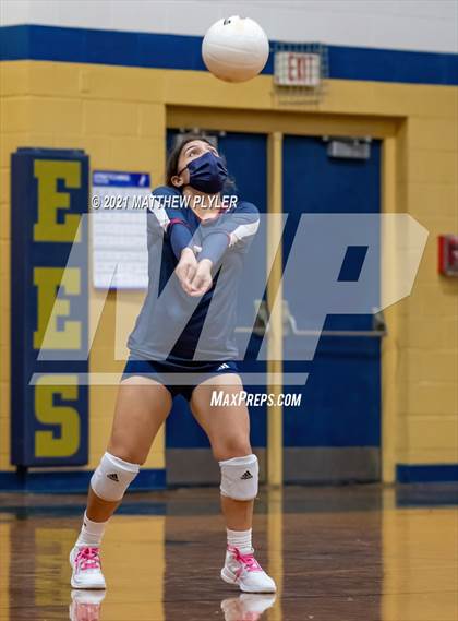 Thumbnail 2 in Terry Sanford @ E.E. Smith photogallery.