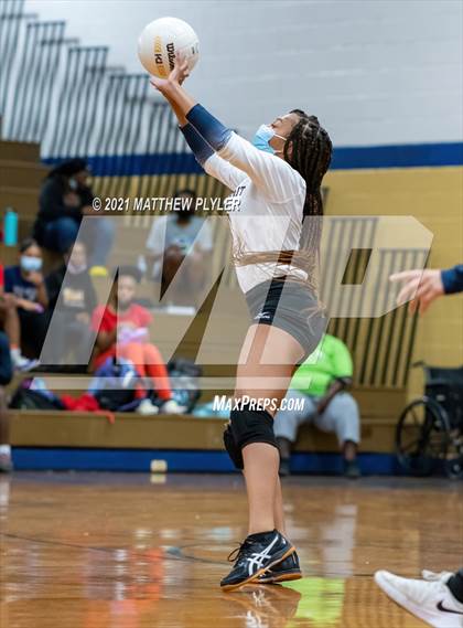 Thumbnail 3 in Terry Sanford @ E.E. Smith photogallery.