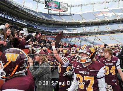Thumbnail 3 in Windsor vs. Loveland (CHSAA 4A State Final) photogallery.