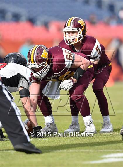 Thumbnail 3 in Windsor vs. Loveland (CHSAA 4A State Final) photogallery.