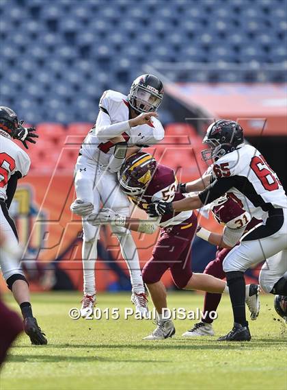Thumbnail 3 in Windsor vs. Loveland (CHSAA 4A State Final) photogallery.