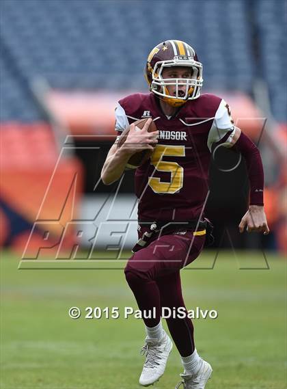 Thumbnail 2 in Windsor vs. Loveland (CHSAA 4A State Final) photogallery.