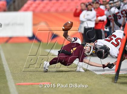 Thumbnail 2 in Windsor vs. Loveland (CHSAA 4A State Final) photogallery.