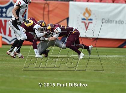 Thumbnail 3 in Windsor vs. Loveland (CHSAA 4A State Final) photogallery.