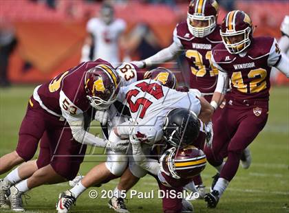 Thumbnail 3 in Windsor vs. Loveland (CHSAA 4A State Final) photogallery.