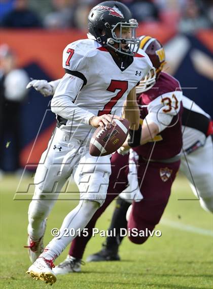 Thumbnail 1 in Windsor vs. Loveland (CHSAA 4A State Final) photogallery.