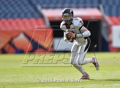 Thumbnail 3 in Windsor vs. Loveland (CHSAA 4A State Final) photogallery.