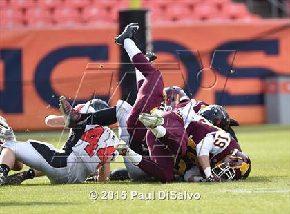 Thumbnail 3 in Windsor vs. Loveland (CHSAA 4A State Final) photogallery.