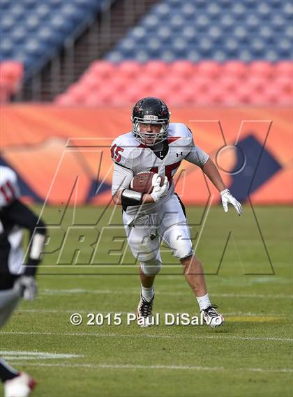 Thumbnail 3 in Windsor vs. Loveland (CHSAA 4A State Final) photogallery.