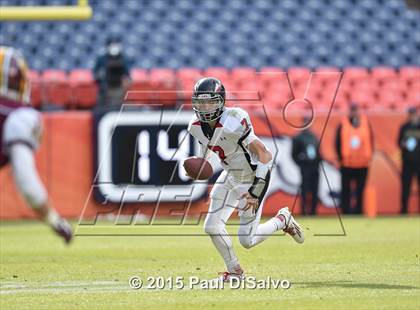 Thumbnail 1 in Windsor vs. Loveland (CHSAA 4A State Final) photogallery.
