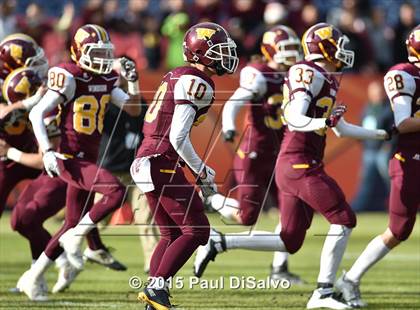 Thumbnail 3 in Windsor vs. Loveland (CHSAA 4A State Final) photogallery.