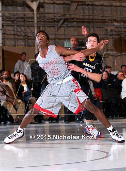 Thumbnail 1 in Bishop Montgomery vs. Redondo Union (Jordan Take Flight Challenge) photogallery.