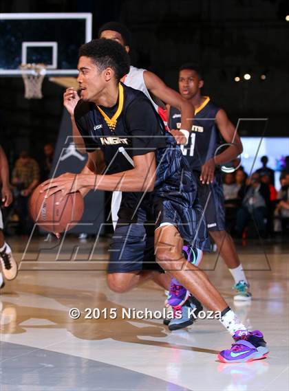 Thumbnail 1 in Bishop Montgomery vs. Redondo Union (Jordan Take Flight Challenge) photogallery.
