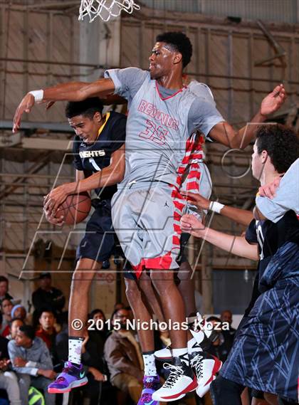 Thumbnail 3 in Bishop Montgomery vs. Redondo Union (Jordan Take Flight Challenge) photogallery.