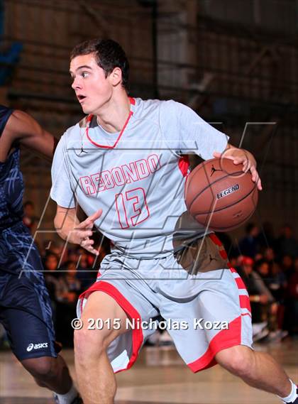 Thumbnail 2 in Bishop Montgomery vs. Redondo Union (Jordan Take Flight Challenge) photogallery.