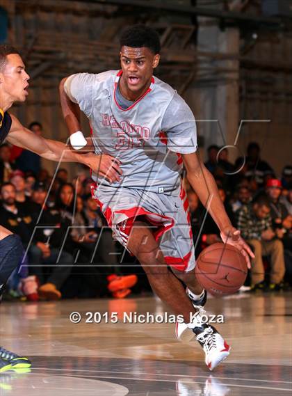 Thumbnail 3 in Bishop Montgomery vs. Redondo Union (Jordan Take Flight Challenge) photogallery.