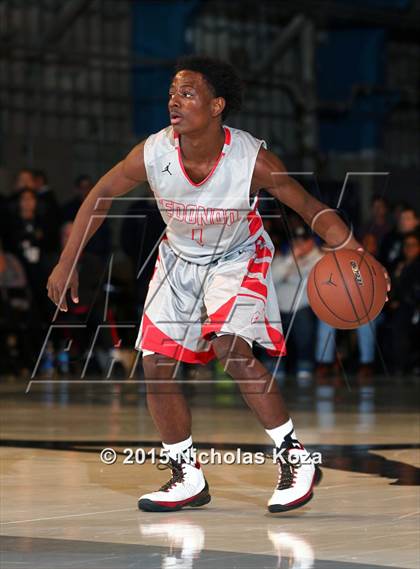 Thumbnail 3 in Bishop Montgomery vs. Redondo Union (Jordan Take Flight Challenge) photogallery.