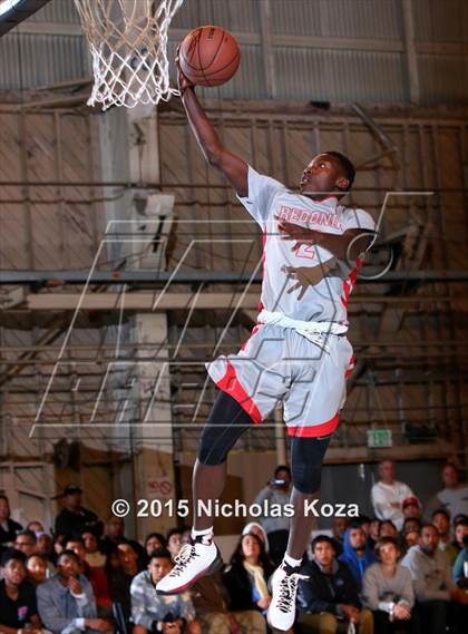 Thumbnail 1 in Bishop Montgomery vs. Redondo Union (Jordan Take Flight Challenge) photogallery.