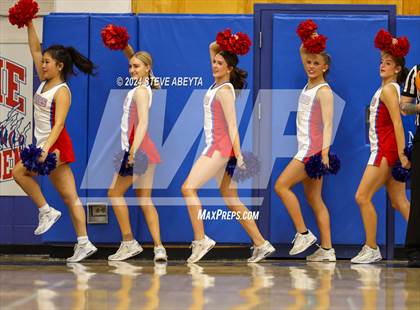 Thumbnail 2 in Cherry Creek Poms (Cherokee Trail girls basketball game) photogallery.