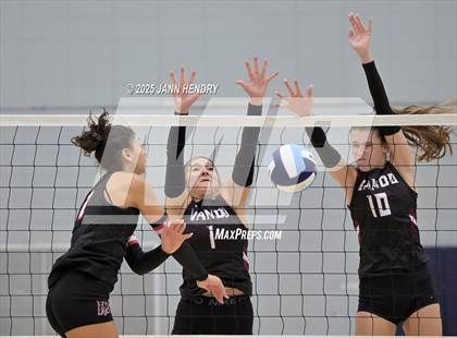 Thumbnail 1 in Nation Ford vs Wando (Dorman Tournament of Champions) photogallery.