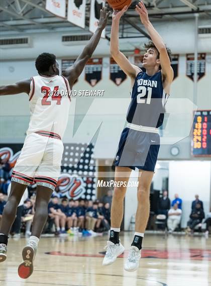 Thumbnail 3 in Archbishop Hoban vs. McKinley photogallery.