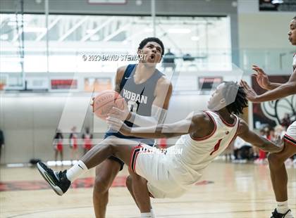 Thumbnail 3 in Archbishop Hoban vs. McKinley photogallery.