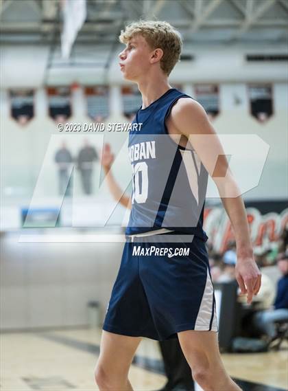 Thumbnail 2 in Archbishop Hoban vs. McKinley photogallery.