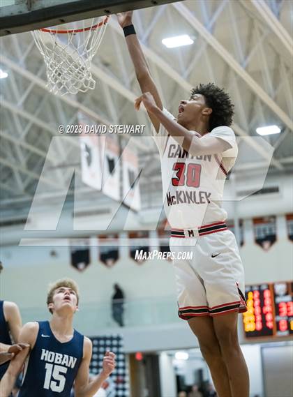 Thumbnail 2 in Archbishop Hoban vs. McKinley photogallery.