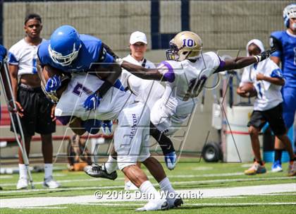 Thumbnail 2 in Easton @ Tyler (Battle on the Border) photogallery.