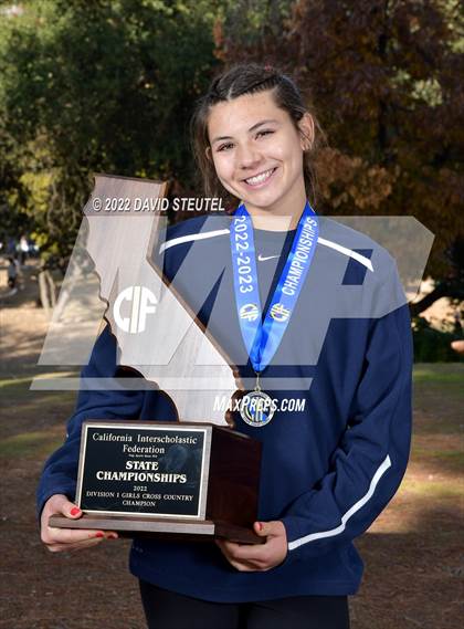 Thumbnail 2 in CIF State Cross Country Championships (Girls Awards) photogallery.