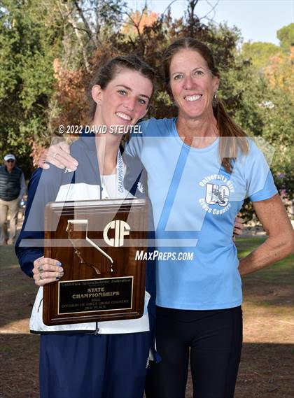 Thumbnail 2 in CIF State Cross Country Championships (Girls Awards) photogallery.