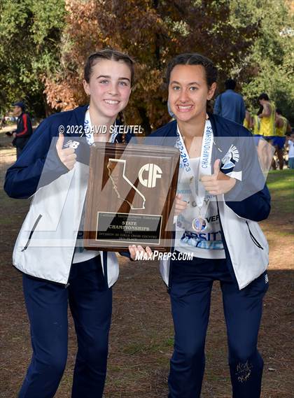 Thumbnail 3 in CIF State Cross Country Championships (Girls Awards) photogallery.