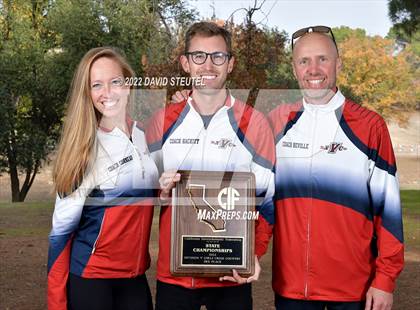 Thumbnail 1 in CIF State Cross Country Championships (Girls Awards) photogallery.