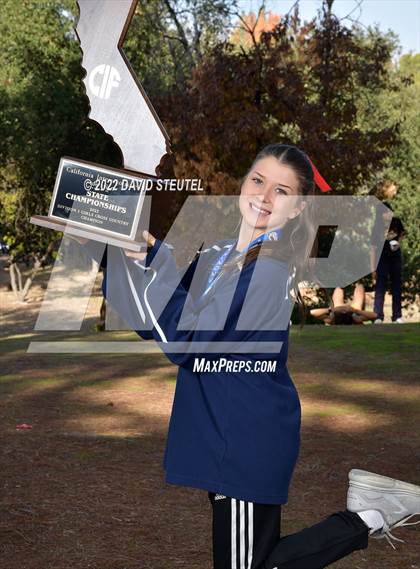 Thumbnail 1 in CIF State Cross Country Championships (Girls Awards) photogallery.