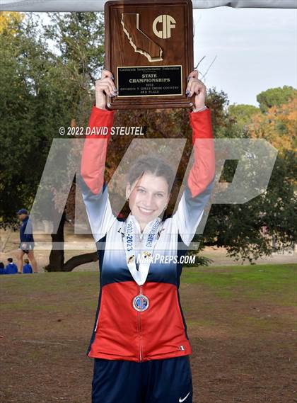 Thumbnail 3 in CIF State Cross Country Championships (Girls Awards) photogallery.