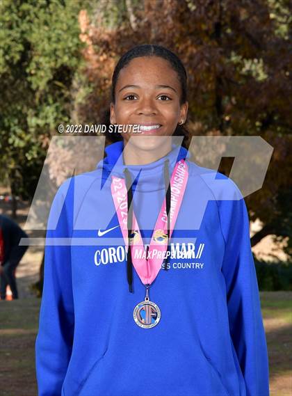 Thumbnail 2 in CIF State Cross Country Championships (Girls Awards) photogallery.