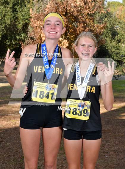 Thumbnail 1 in CIF State Cross Country Championships (Girls Awards) photogallery.