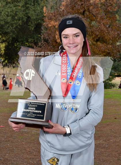 Thumbnail 3 in CIF State Cross Country Championships (Girls Awards) photogallery.