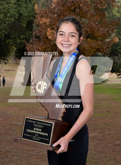 Thumbnail 2 in CIF State Cross Country Championships (Girls Awards) photogallery.