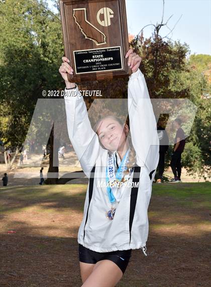 Thumbnail 2 in CIF State Cross Country Championships (Girls Awards) photogallery.