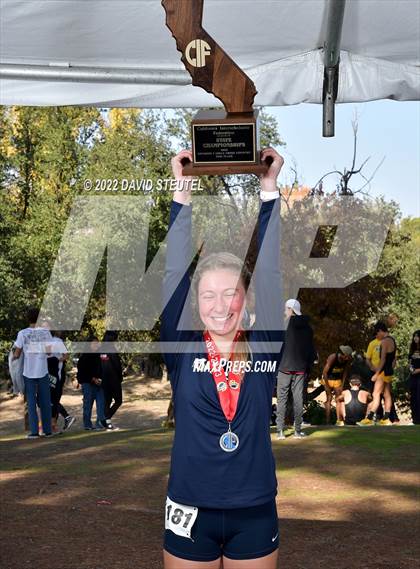 Thumbnail 3 in CIF State Cross Country Championships (Girls Awards) photogallery.