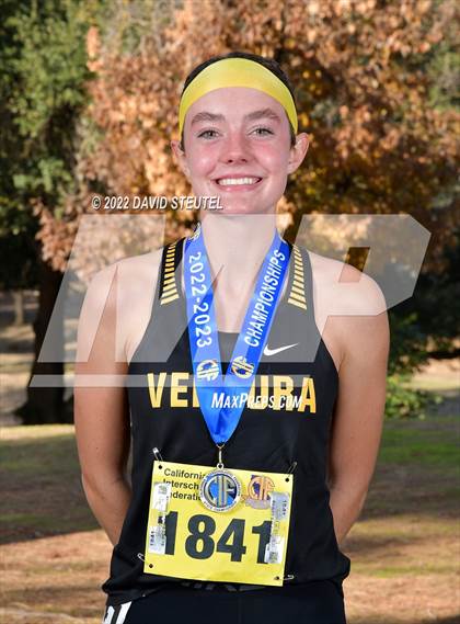 Thumbnail 2 in CIF State Cross Country Championships (Girls Awards) photogallery.