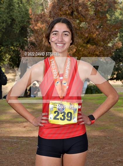 Thumbnail 2 in CIF State Cross Country Championships (Girls Awards) photogallery.