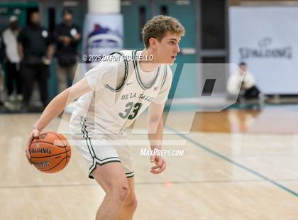 Thumbnail 1 in De La Salle vs. Harvard-Westlake (Hoophall West - Nike TOC) photogallery.