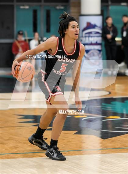 Thumbnail 3 in De La Salle vs. Harvard-Westlake (Hoophall West - Nike TOC) photogallery.