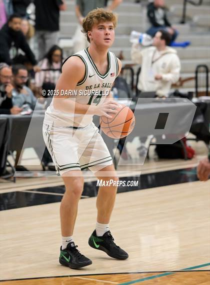 Thumbnail 1 in De La Salle vs. Harvard-Westlake (Hoophall West - Nike TOC) photogallery.