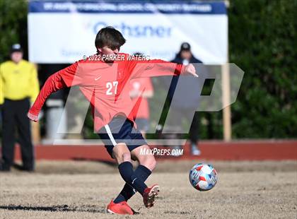 Thumbnail 2 in Morris Jeff Community vs St. Martin's Episcopal (LHSAA Div IV Regional) photogallery.