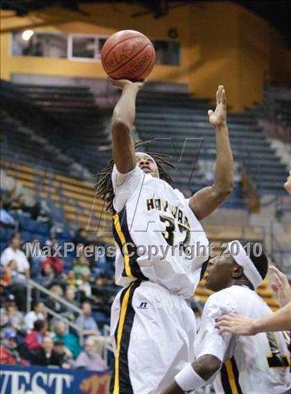 Thumbnail 2 in Northgate vs. Hayward photogallery.