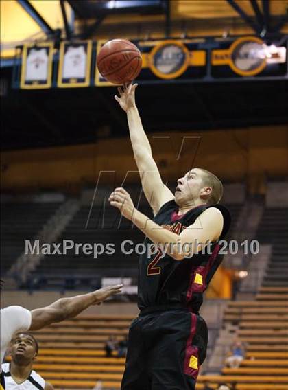 Thumbnail 1 in Northgate vs. Hayward photogallery.