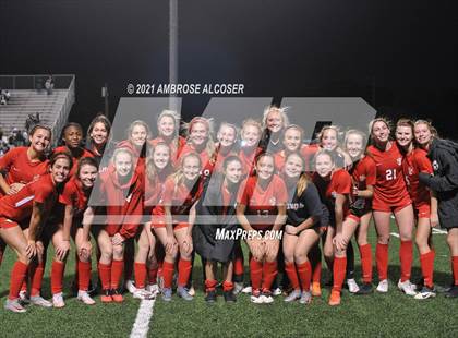 Thumbnail 3 in Memorial vs. Stratford (UIL 6A Regional Playoff) photogallery.